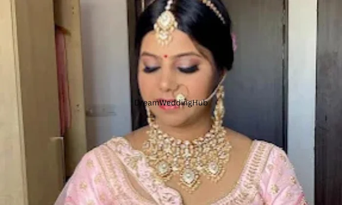 EllyGlow Beauty Studio